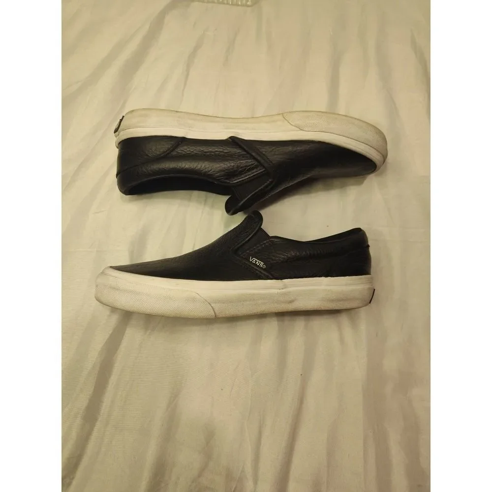 VANS Black Slip On US Kids Size 4- Skateboard Sneakers Off The Wall
